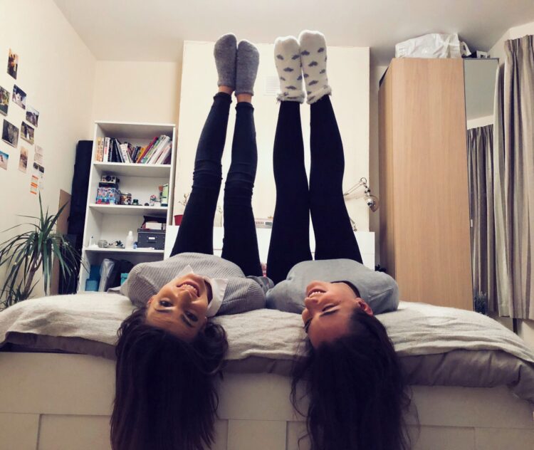 kaja karba feet 4 scaled