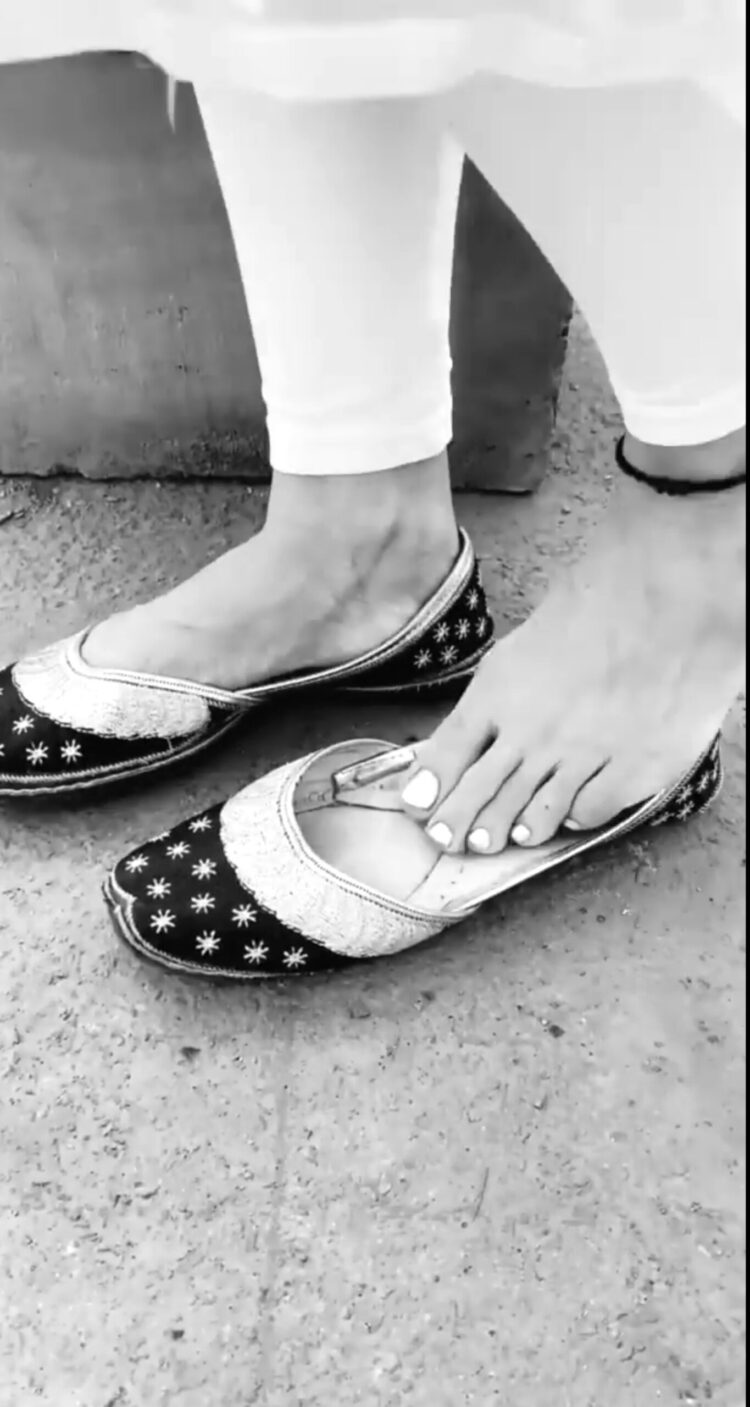 kajal pisal feet 2 scaled