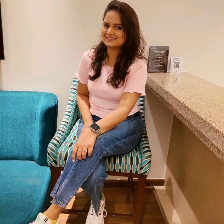 kajol srivastava feet 6