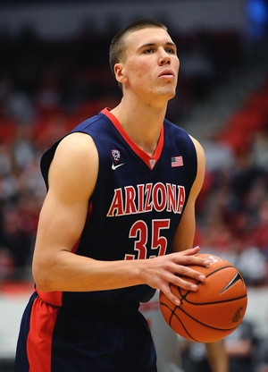 kaleb tarczewski feet 4