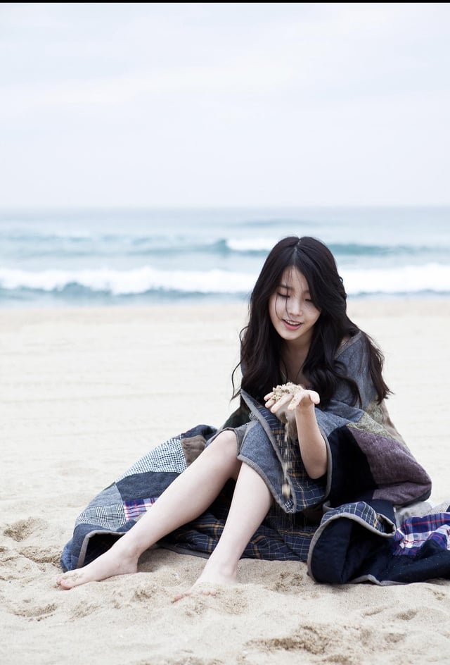 kang ji eun feet 4