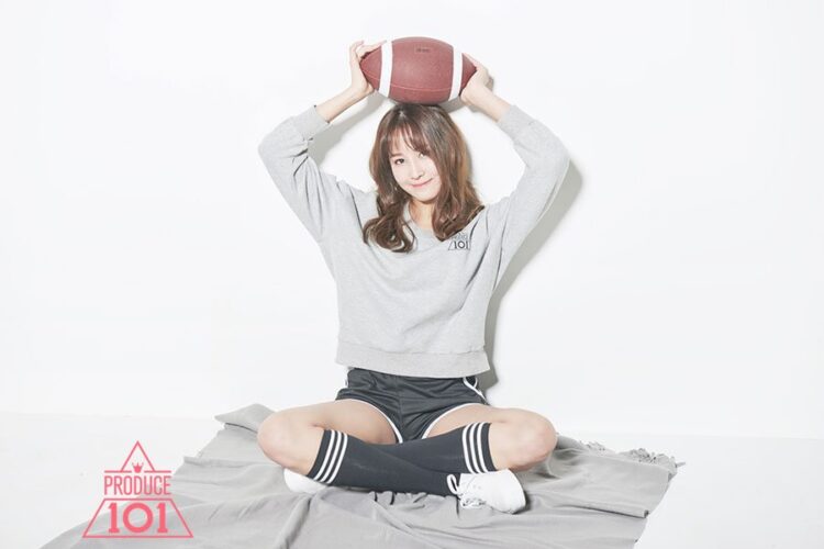 kang kyungwon feet 1