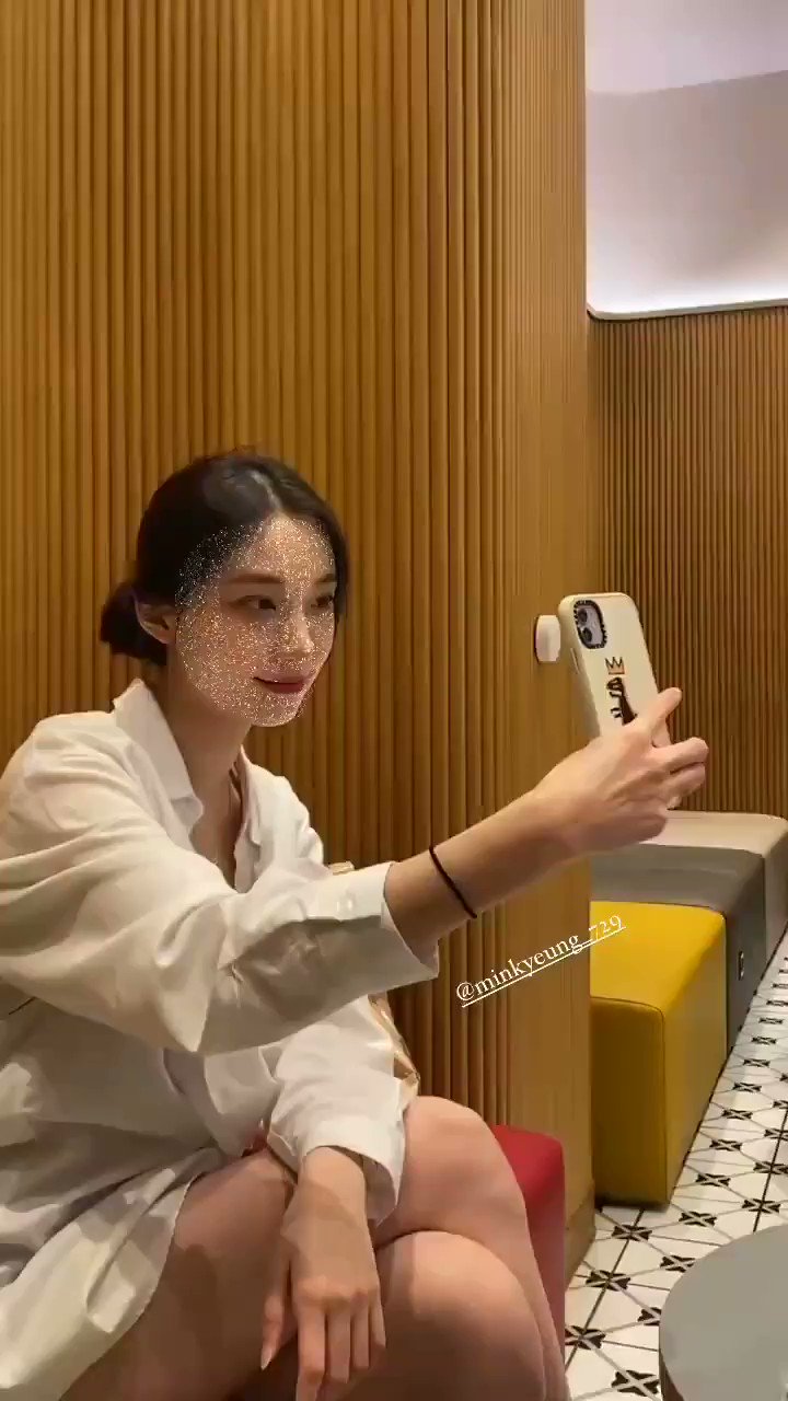 kang kyungwon feet 4