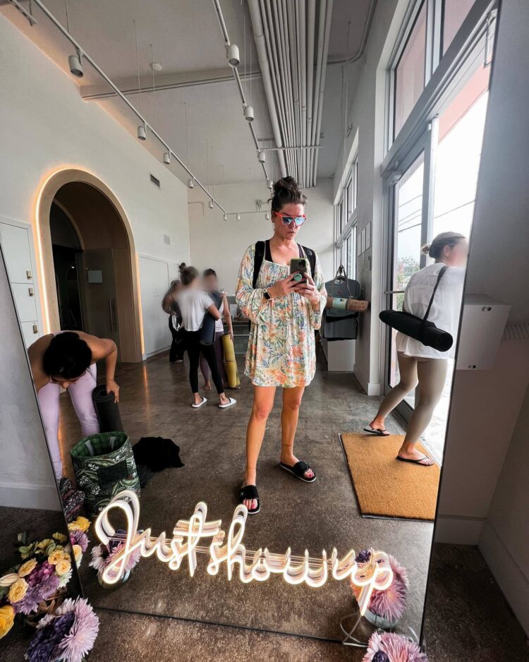 kaniehtiio horn feet 4