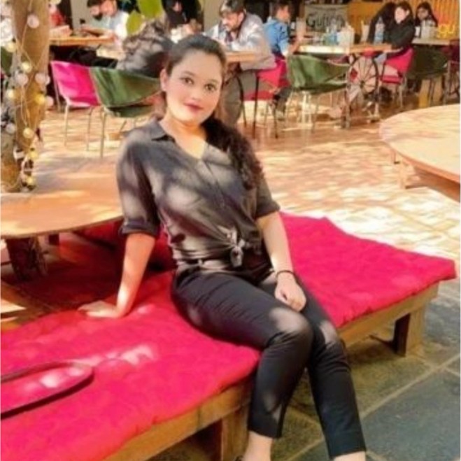 kanishka sharma feet 5