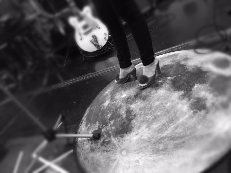 kanon wakeshima feet 3