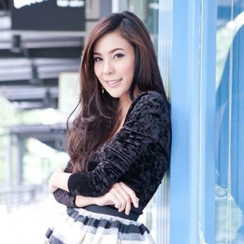 kanyakorn pinit feet 5