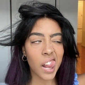 kara cannella feet 1