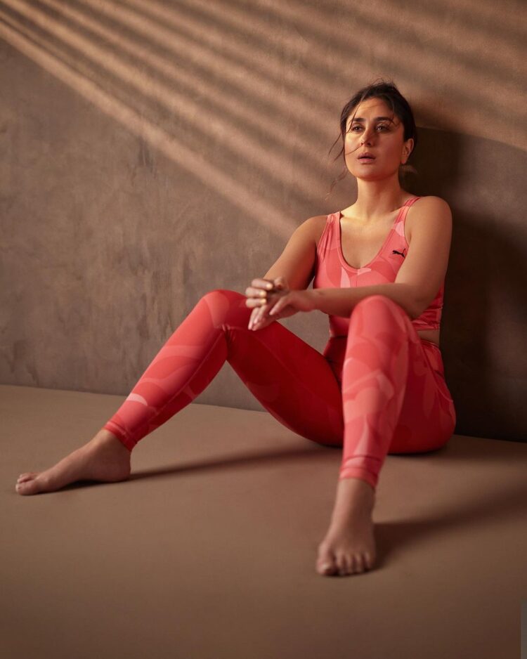 kareena kapoor feet 1