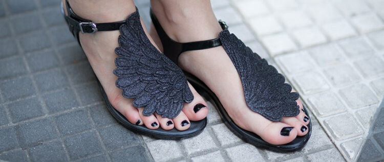 karen bachini feet 4