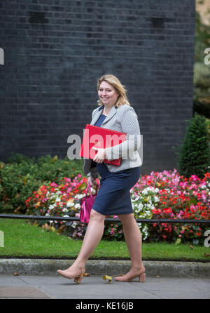 karen bradley feet 5