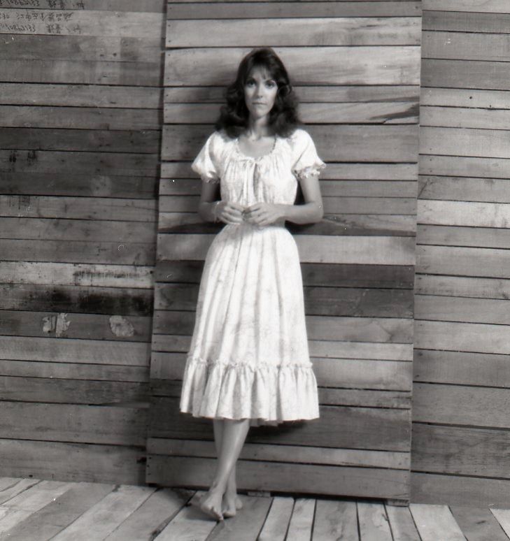 karen carpenter feet 3