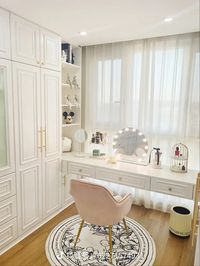 karen ciaurro feet 2