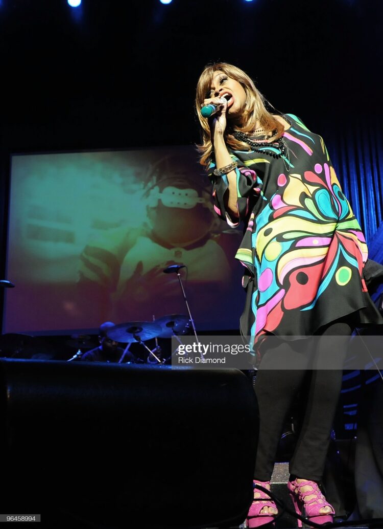 karen clark sheard feet