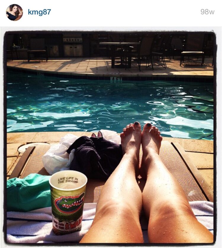 karen gonzalez feet 1