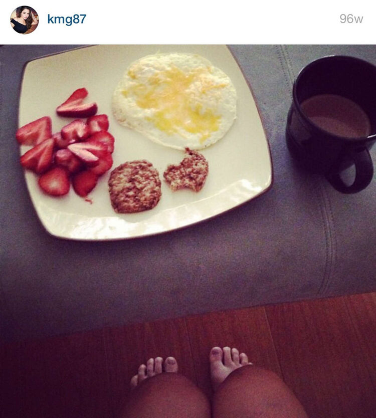 karen gonzalez feet 6