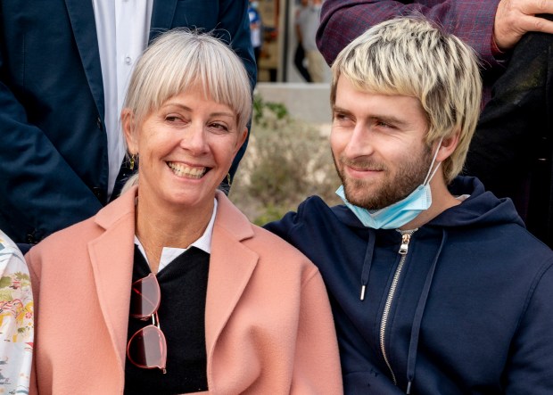 karen hillenburg feet 5