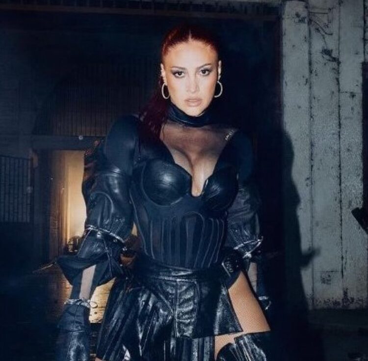 karen liecelotte bejarano flores feet 6