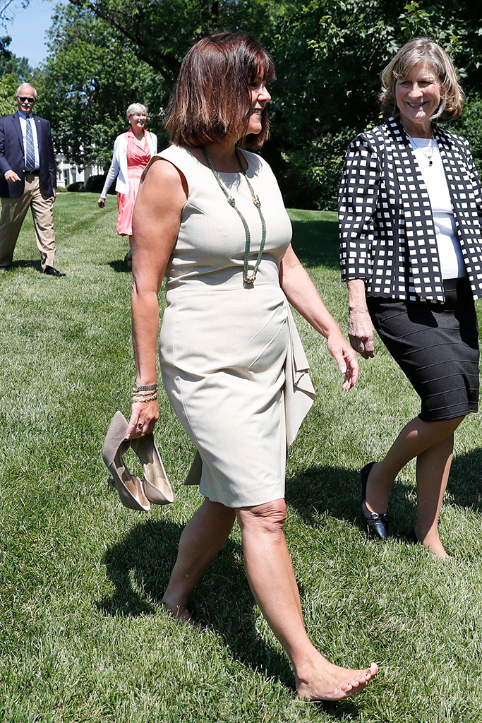 karen pence feet