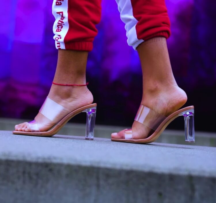 karen polinesia feet 3