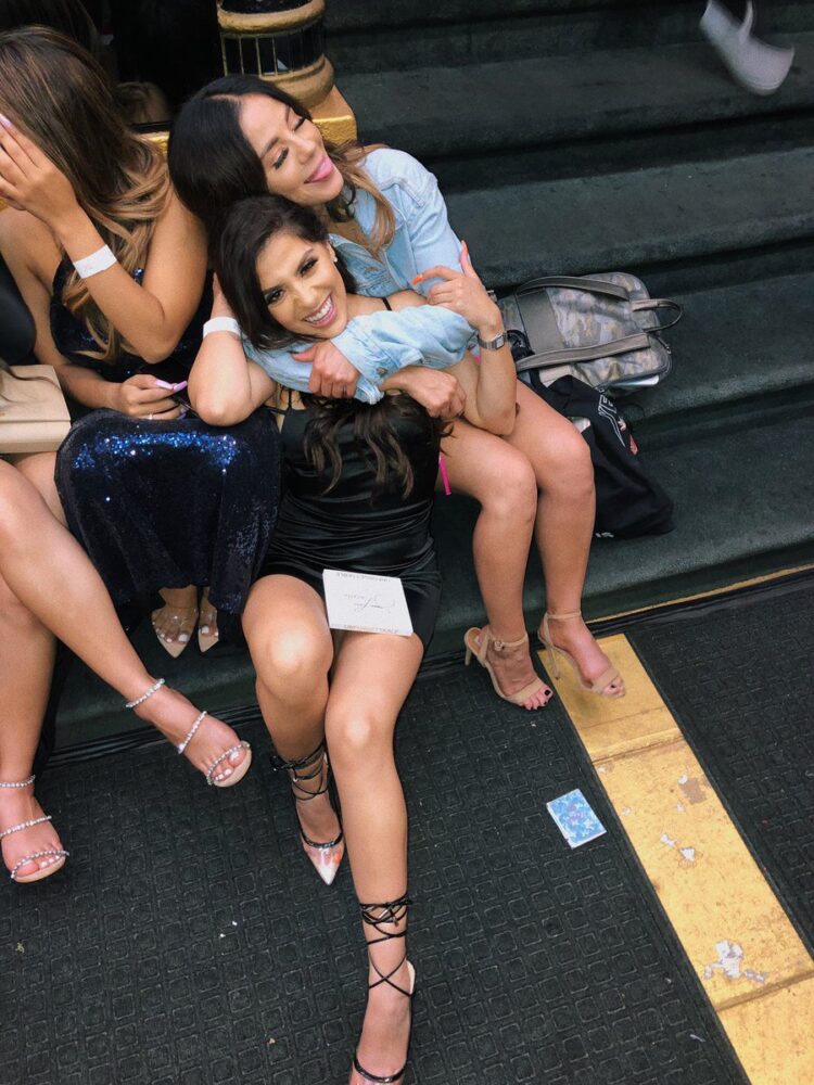 karen sarahi gonzalez feet 4