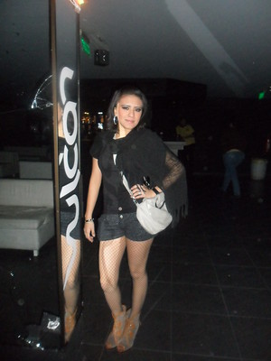 karen valenzuela feet 6