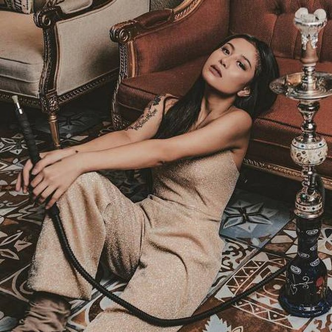 karin novilda feet 6