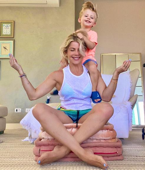 karina bacchi feet 1