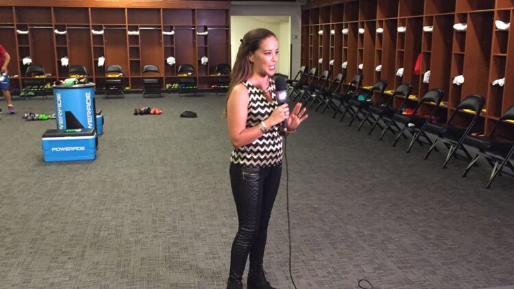 karina herrera feet 5