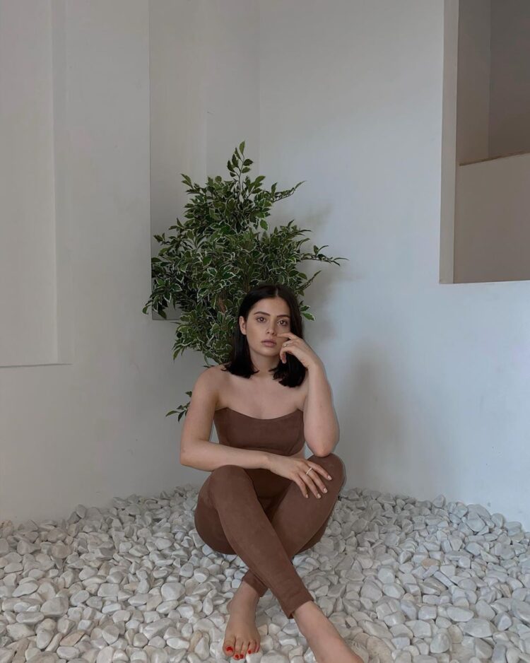 karina kasparyants feet