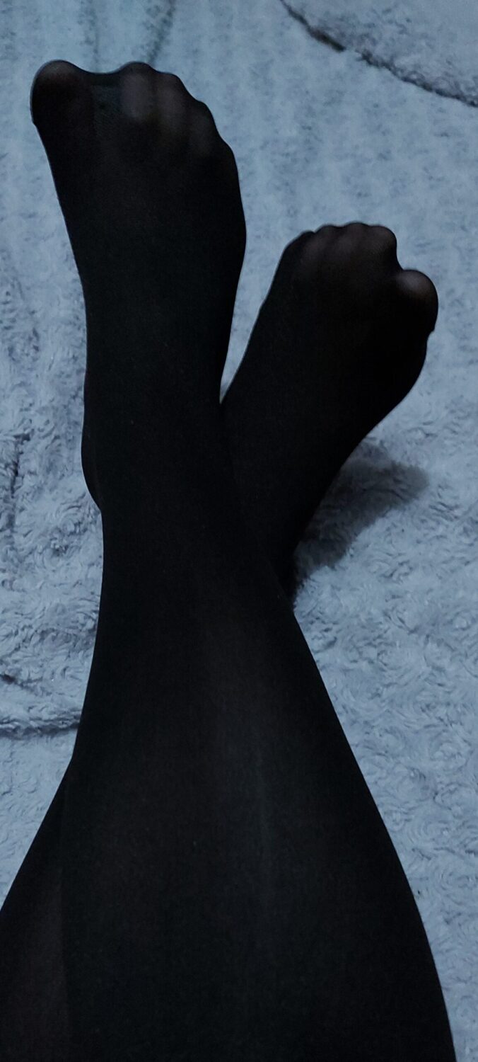 karina sell feet scaled