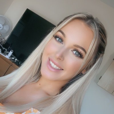 karis ann asten feet