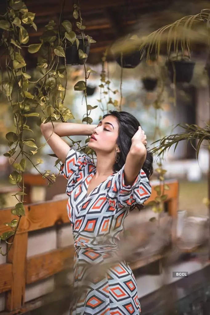 karishma rawat feet 5