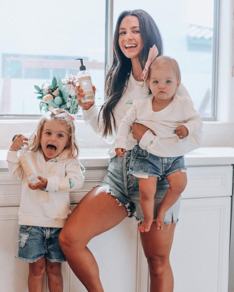 karissa kay abbott feet 3