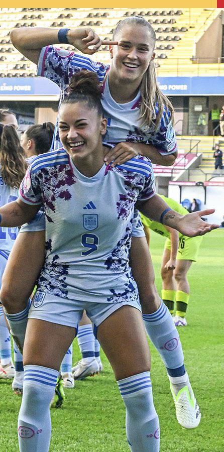 karla camacho feet 4