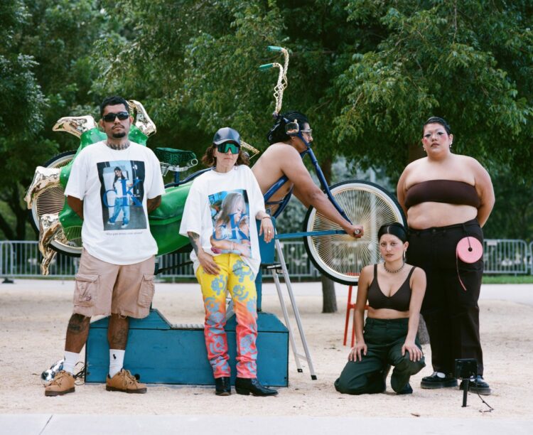 karla gabriela gonzalez feet 5