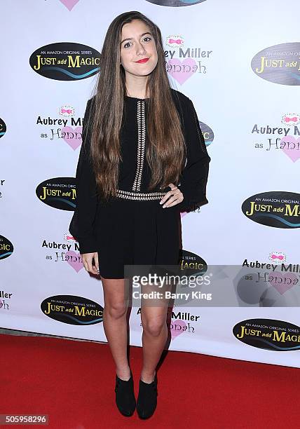 karlee roberts feet 3