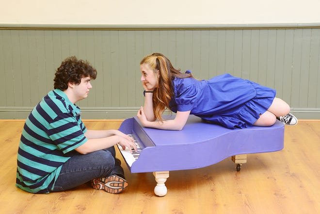 karleigh santry feet 5