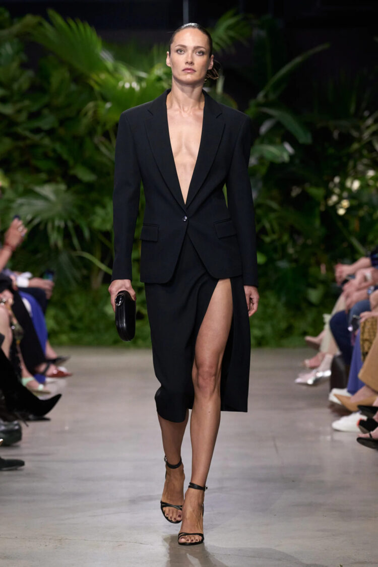 karmen long feet 2 scaled