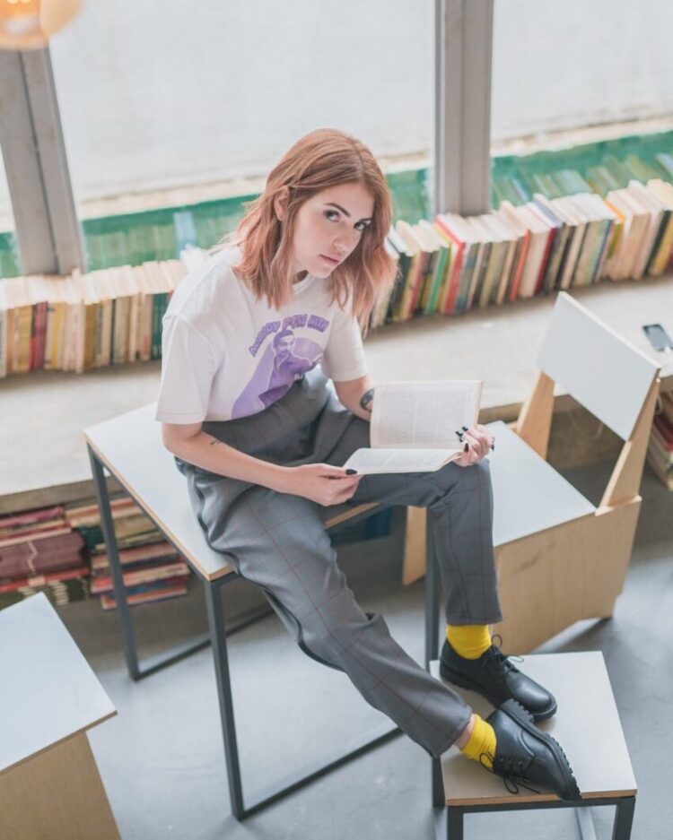 karol queiroz feet 5