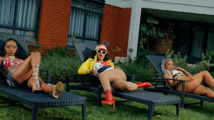 karole kasita feet 6