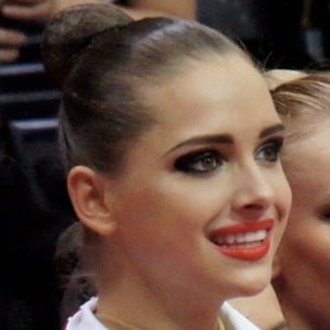 karolina andreyevna sevastyanova feet 5