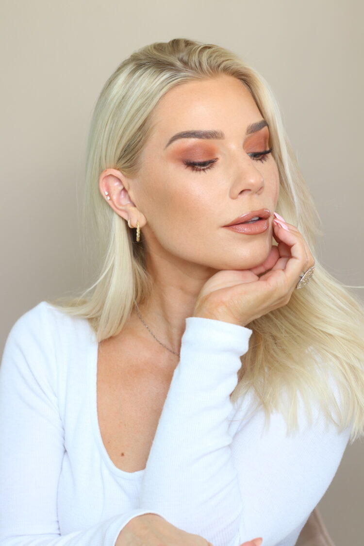 karolinagriciute feet 6