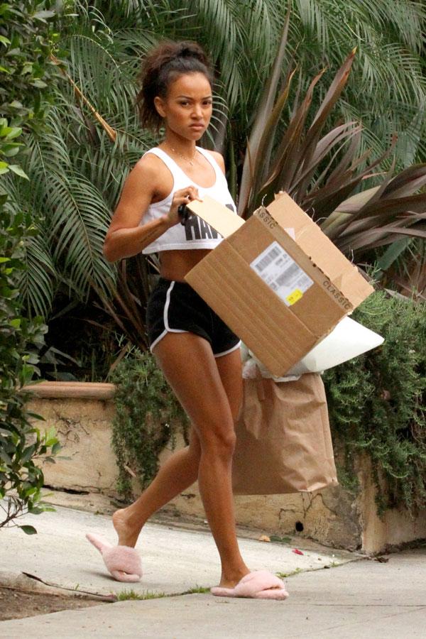 karrueche tran feet 6