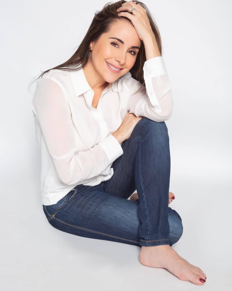 karyme lozano feet 1