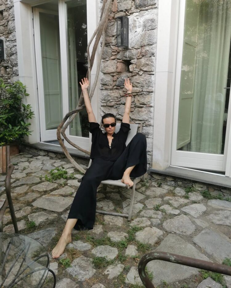 kasia smutniak feet 1