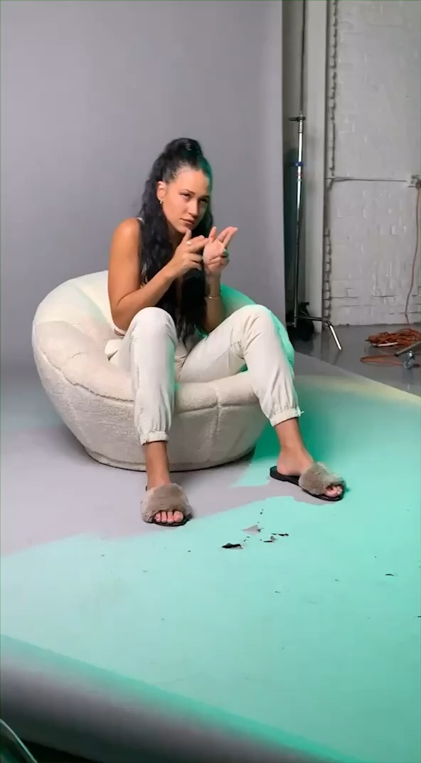 kat dahlia feet 3