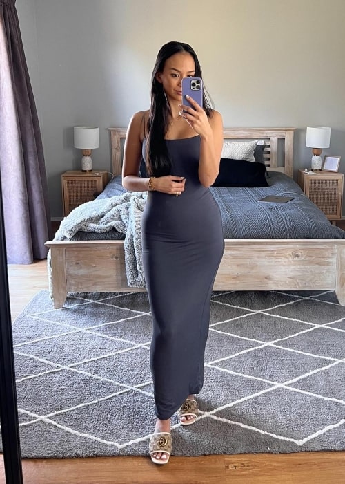 kat zoe clark feet 2