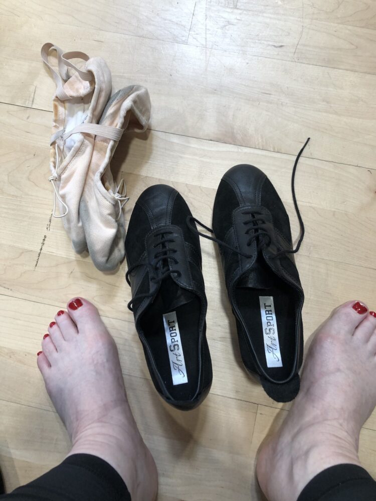 kate flannery feet 2