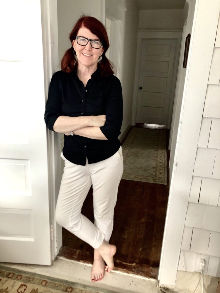 kate flannery feet 3